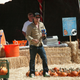 Image for article titled Celebrities Love L.A. Pumpkin Patch, Paparazzi Be Damned